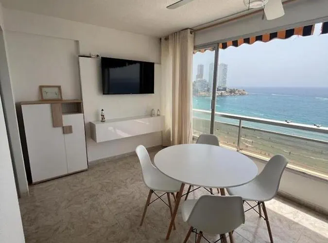 Carolina Beach & Pool Benidorm
