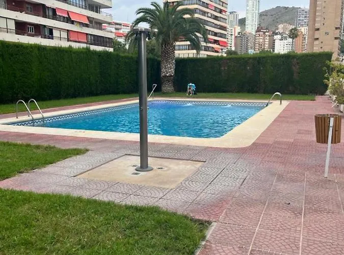 Carolina Beach & Pool * Benidorm