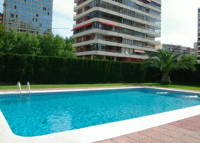 Carolina Beach & Pool * Benidorm